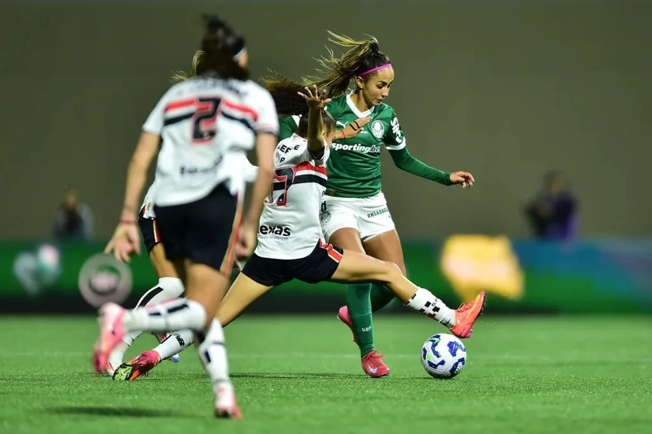 Palmeiras e São Paulo em duelo pelo Campeonato Brasileiro Feminino