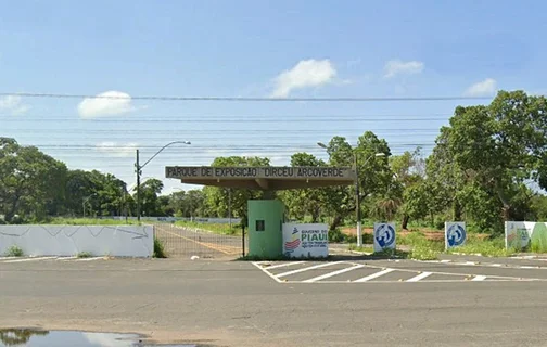Parque de Exposições Dirceu Arcoverde