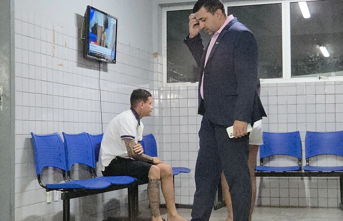 Pedro Henrique Honório Coelho e o advogado Tarcísio Carlos
