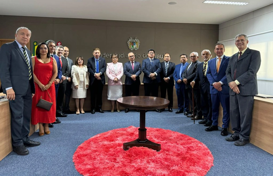 Posse do desembargador Antônio Lopes de Oliveira