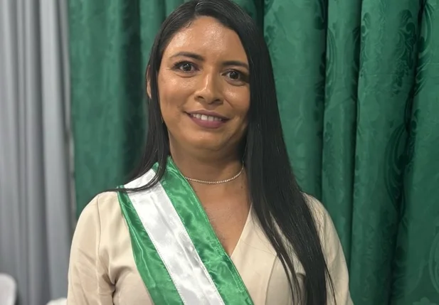 Prefeita Eroneide Gomes