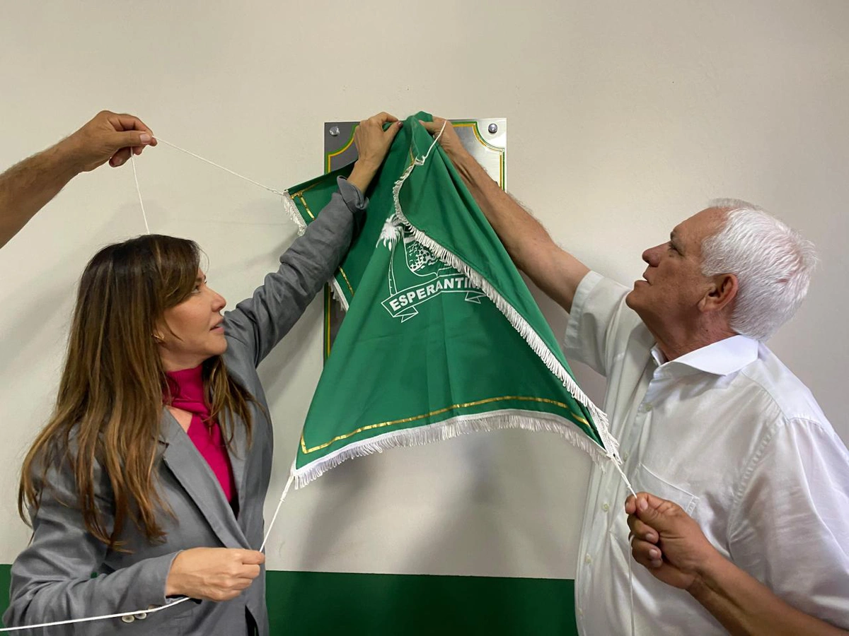 Prefeita Ivanária Sampaio e Themístocles Filho