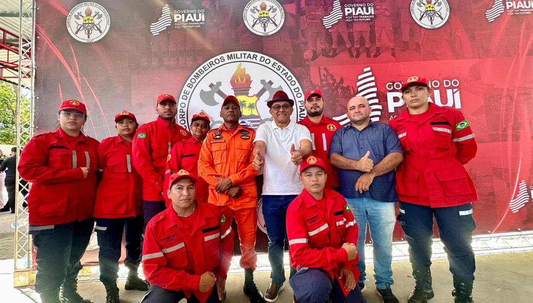 Prefeito Abdoral Melo na inauguração