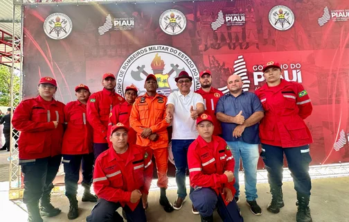 Prefeito Abdoral Melo na inauguração