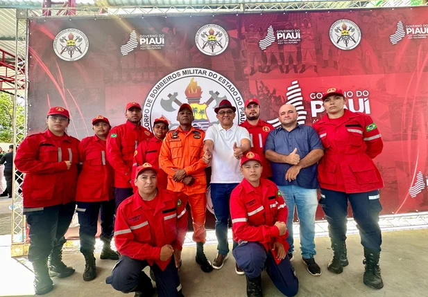 Prefeito Abdoral Melo na inauguração