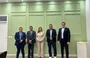 Prefeito Rogério Castro durante reunião