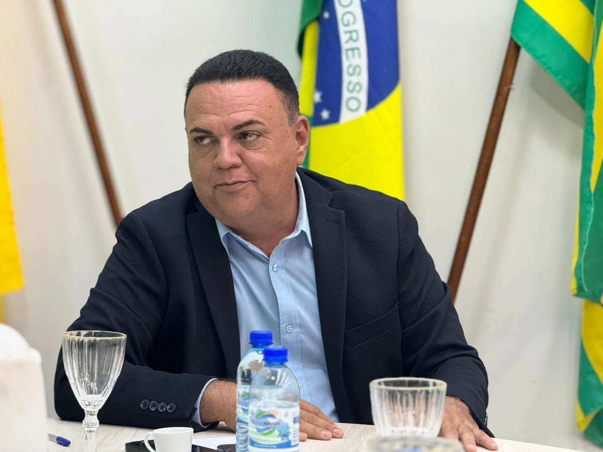Prefeito Rogério Castro
