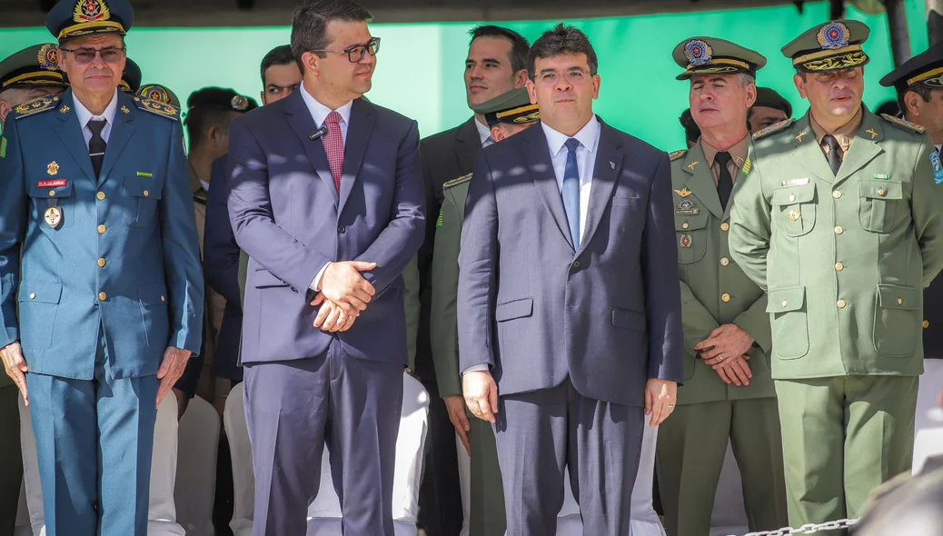 Rafael Fonteles celebra 190 anos da PM e promove 437 policiais