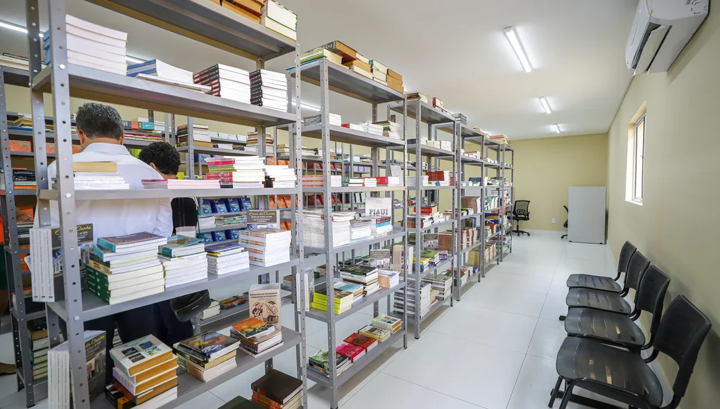 Reforma da Biblioteca Francisca Maria de Moura se deu pelo Orçamento Participativo