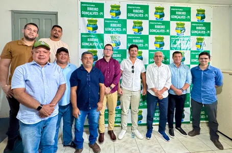 Ribeiro Gonçalves recebe empresários interessados em investir no setor agroindustrial