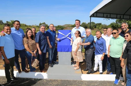 Senador Ciro Nogueira participa de inauguração de obras em São Félix do Piauí