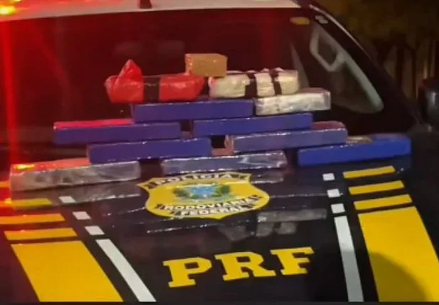 Tabletes de drogas apreendidos pela PRF