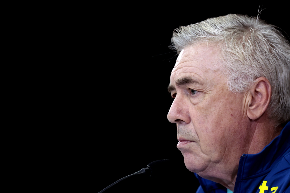 Técnico Carlo Ancelotti