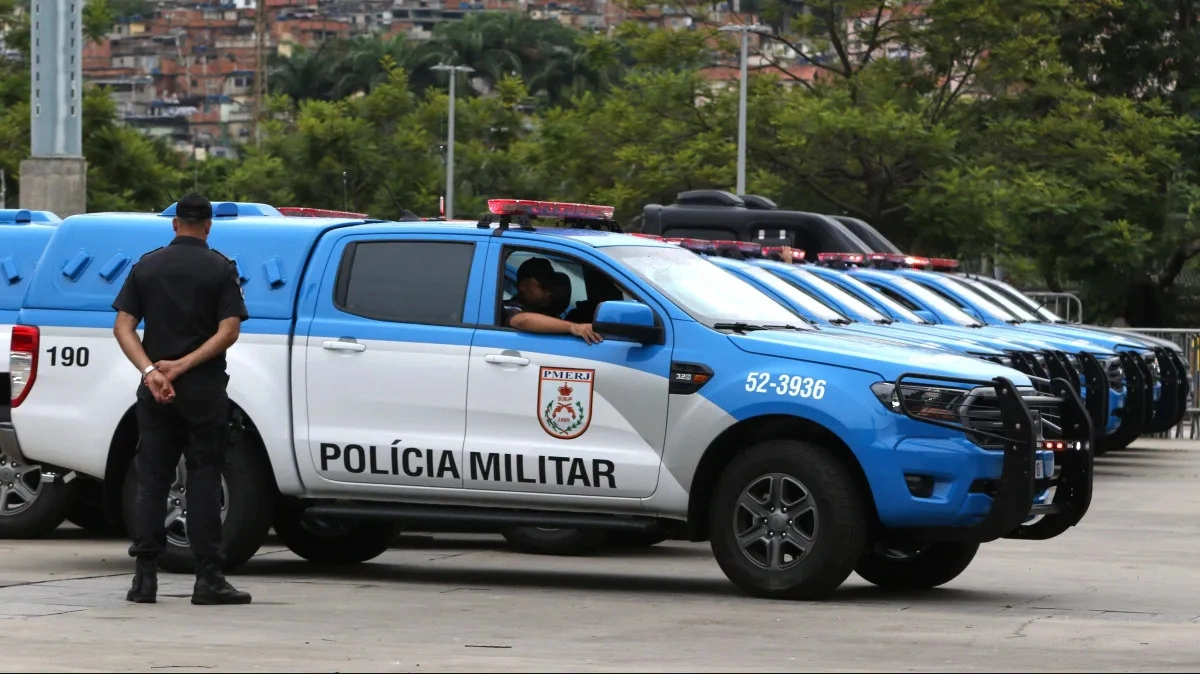 Viaturas da Polícia Militar do Rio de Janeiro (PMRJ)