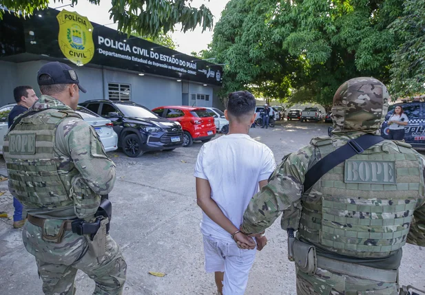 A ação teve como alvos membros do Bonde dos 40