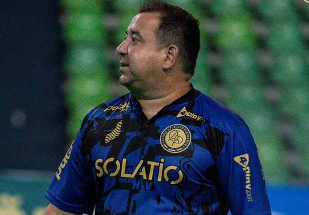 André Bié, técnico do Atlético Piauiense de Futsal