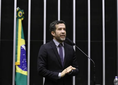 André Janones
