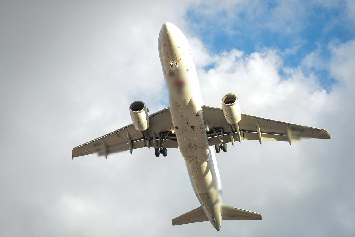 Avião (com tarja)