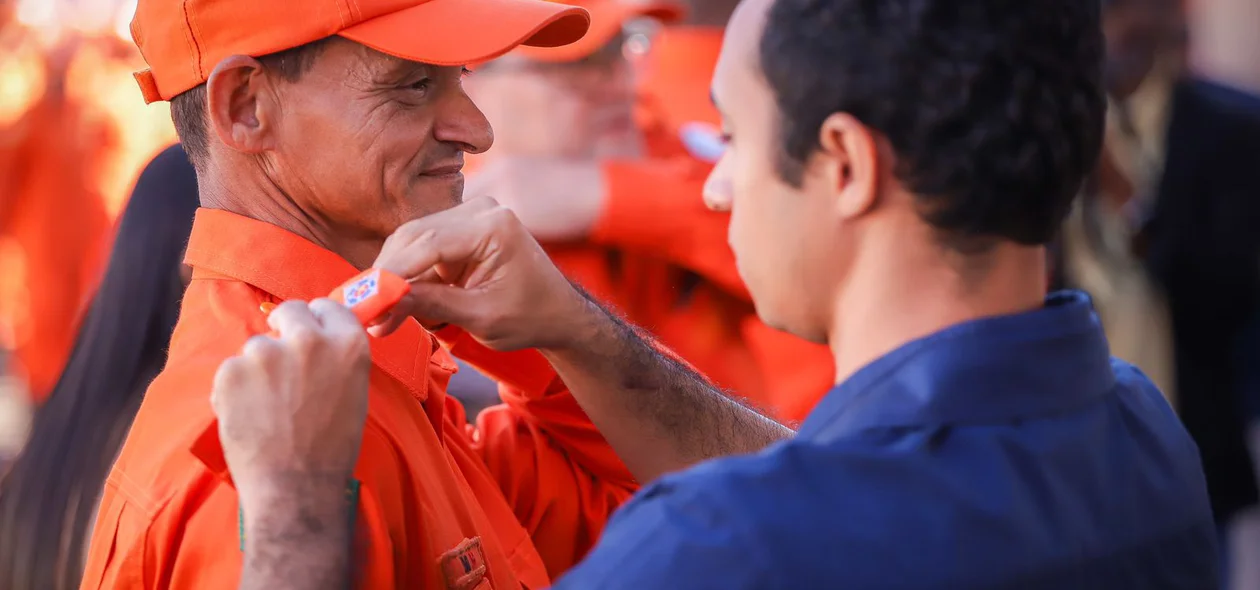 Bombeiros foram promovidos