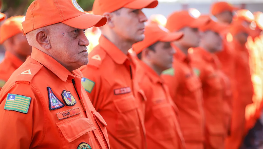 Bombeiros na cerimônia