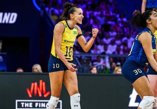 Brasil perde de virada para a Itália e fica com o vice na Liga das Nações de Vôlei feminino