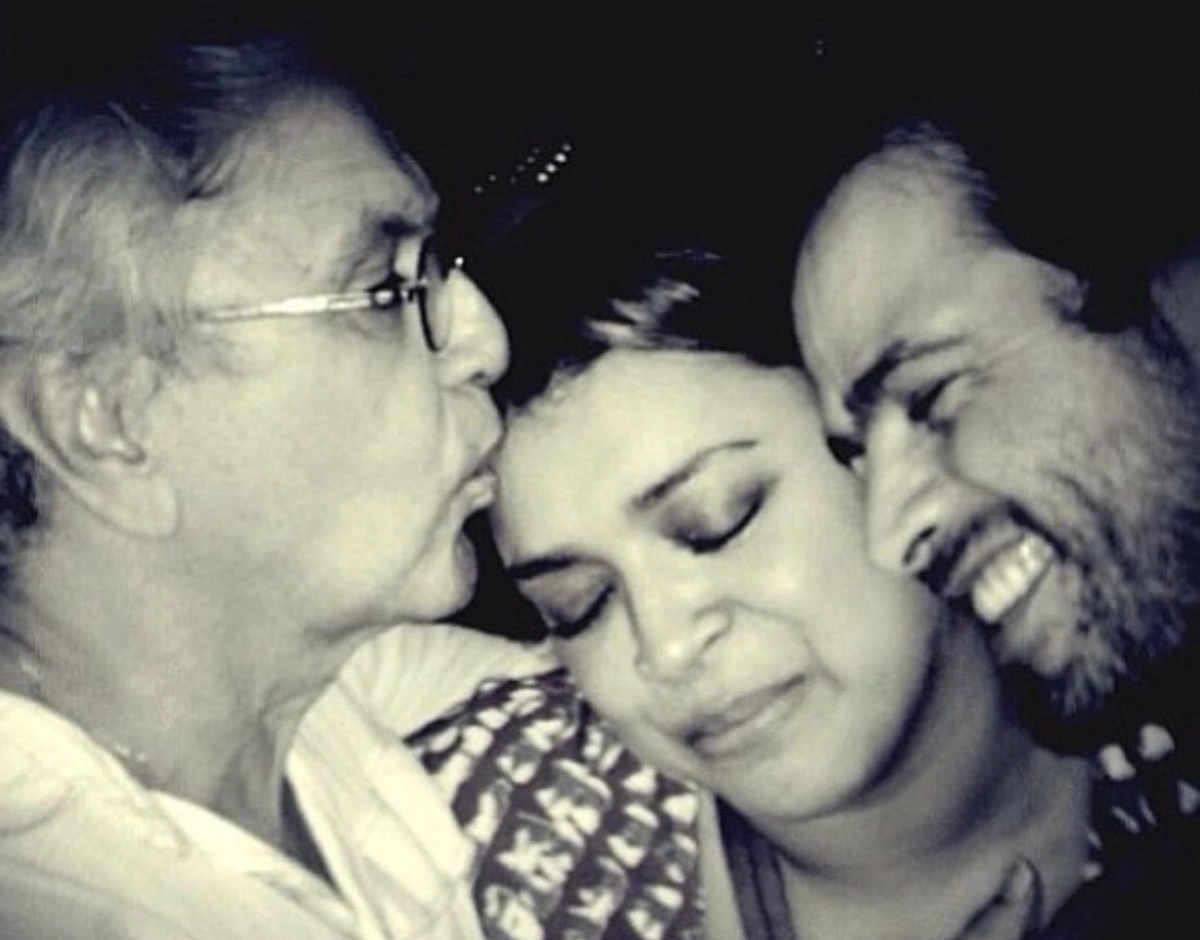 Caetano Veloso com a afilhada, Preta Gil, e o filho, Moreno Veloso