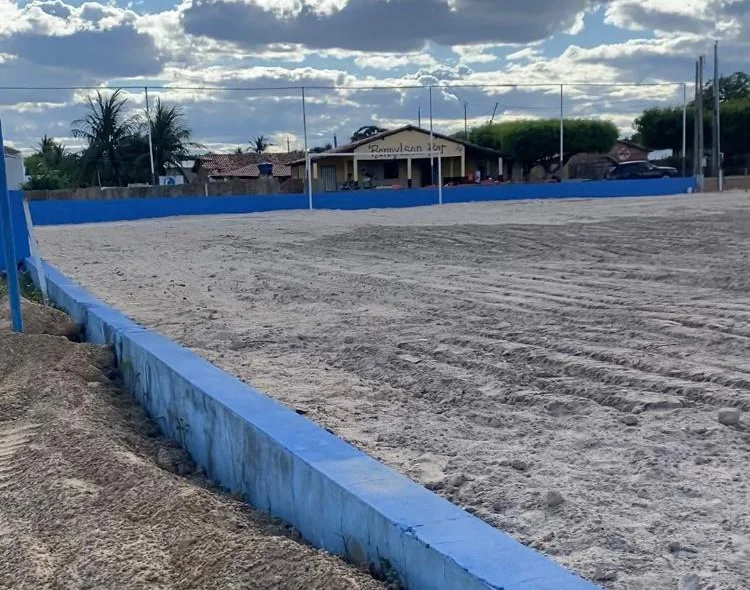 Campo de areia no povoado Lagoinha, em Sigefredo Pacheco