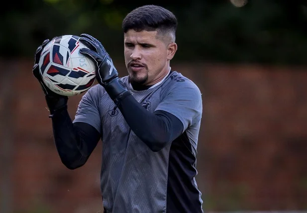Careca, goleiro do Altos