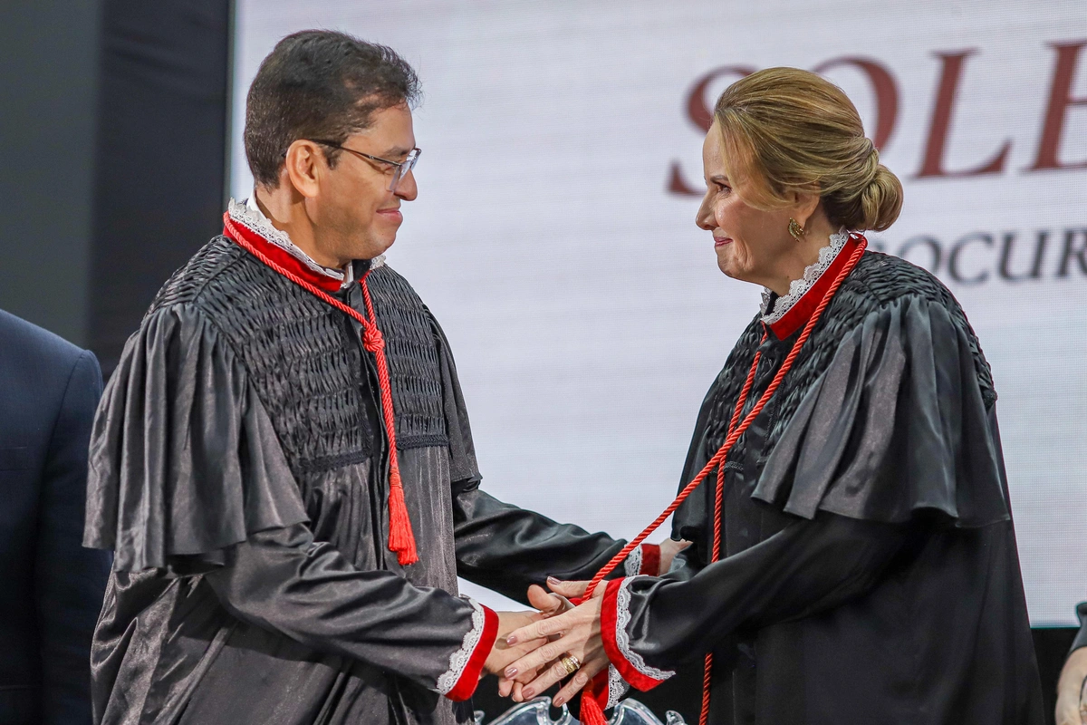 Cláudia Seabra toma posse como procuradora-geral de Justiça do Piauí