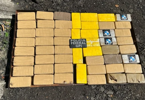 Cocaína apreendida pela Polícia Federal na Operação Espia