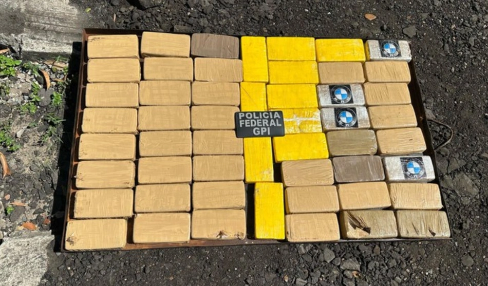 Cocaína apreendida pela Polícia Federal na Operação Espia