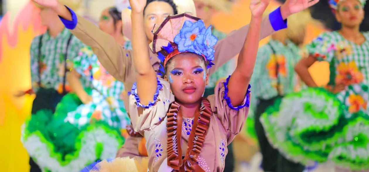 Concurso de quadrilhas juninas do Festival Cultural dos Cocais em São João do Arraial