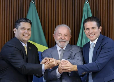 Davi Alcolumbre, Lula e Hugo Motta