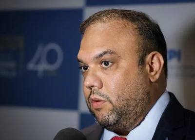 Deputado estadual Ziza Carvalho