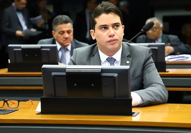 Deputado Júnior Mano