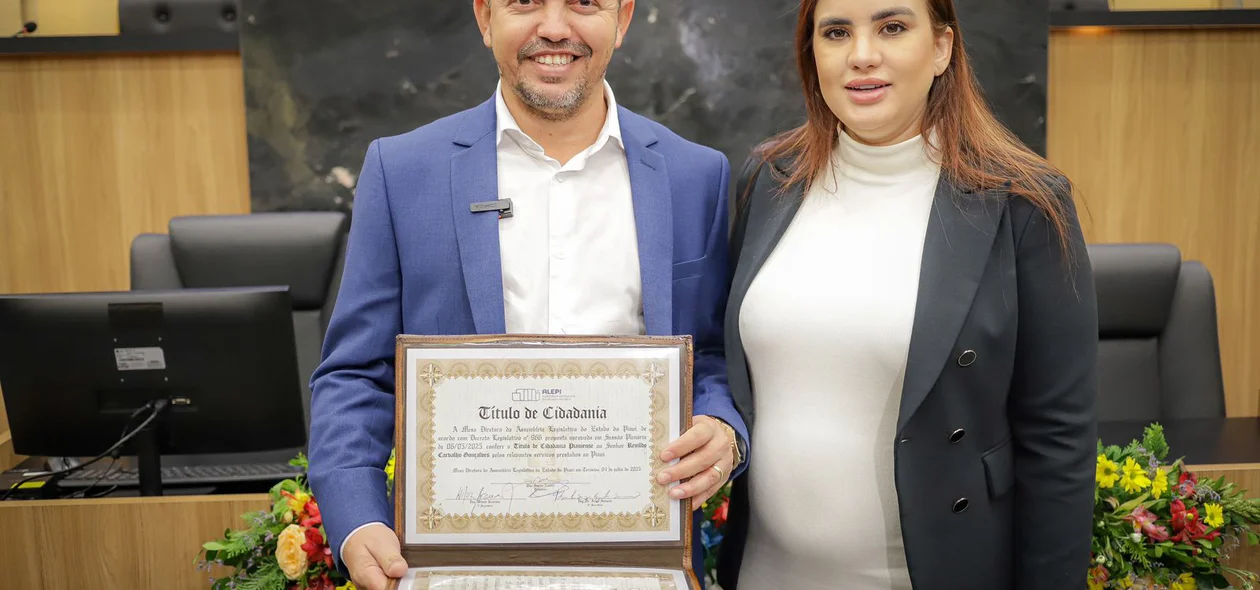 Empresário Renildo Carvalho Gonçalves e deputada Bárbara do Firmino