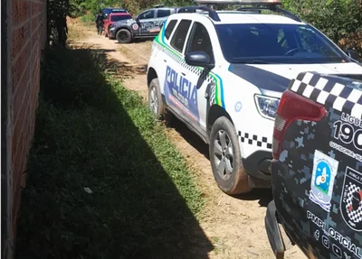 Equipes do 8º BPM no local