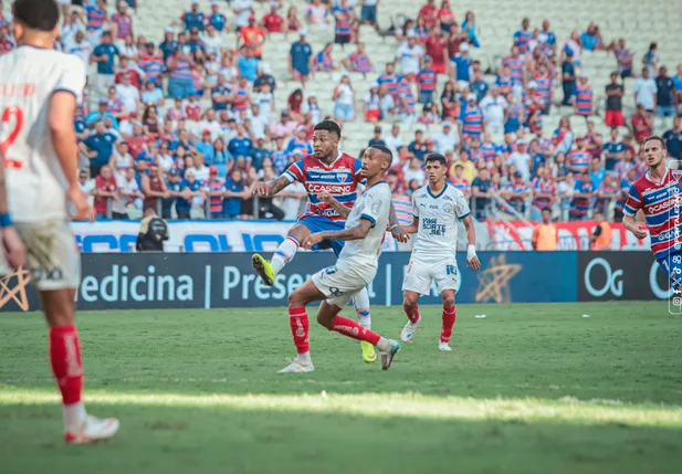 Fortaleza e Bahia pelo Brasileirão Série A 2025