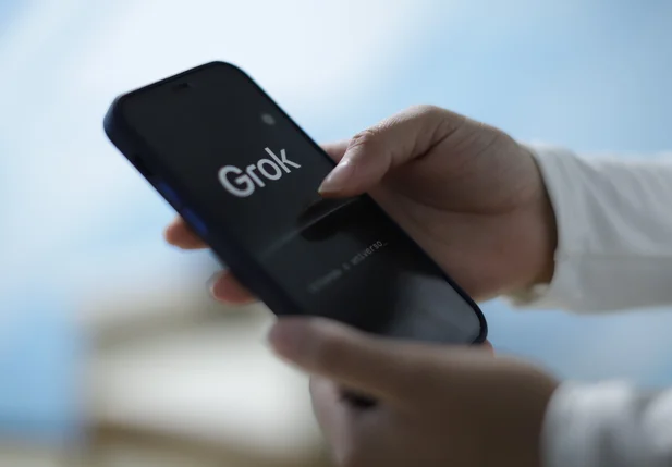 Grok, inteligência artificial criada pela xAI, empresa de Elon Musk