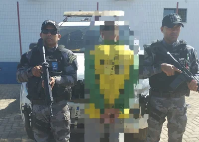 Homem foi preso por suspeita de porte ilegal de arma