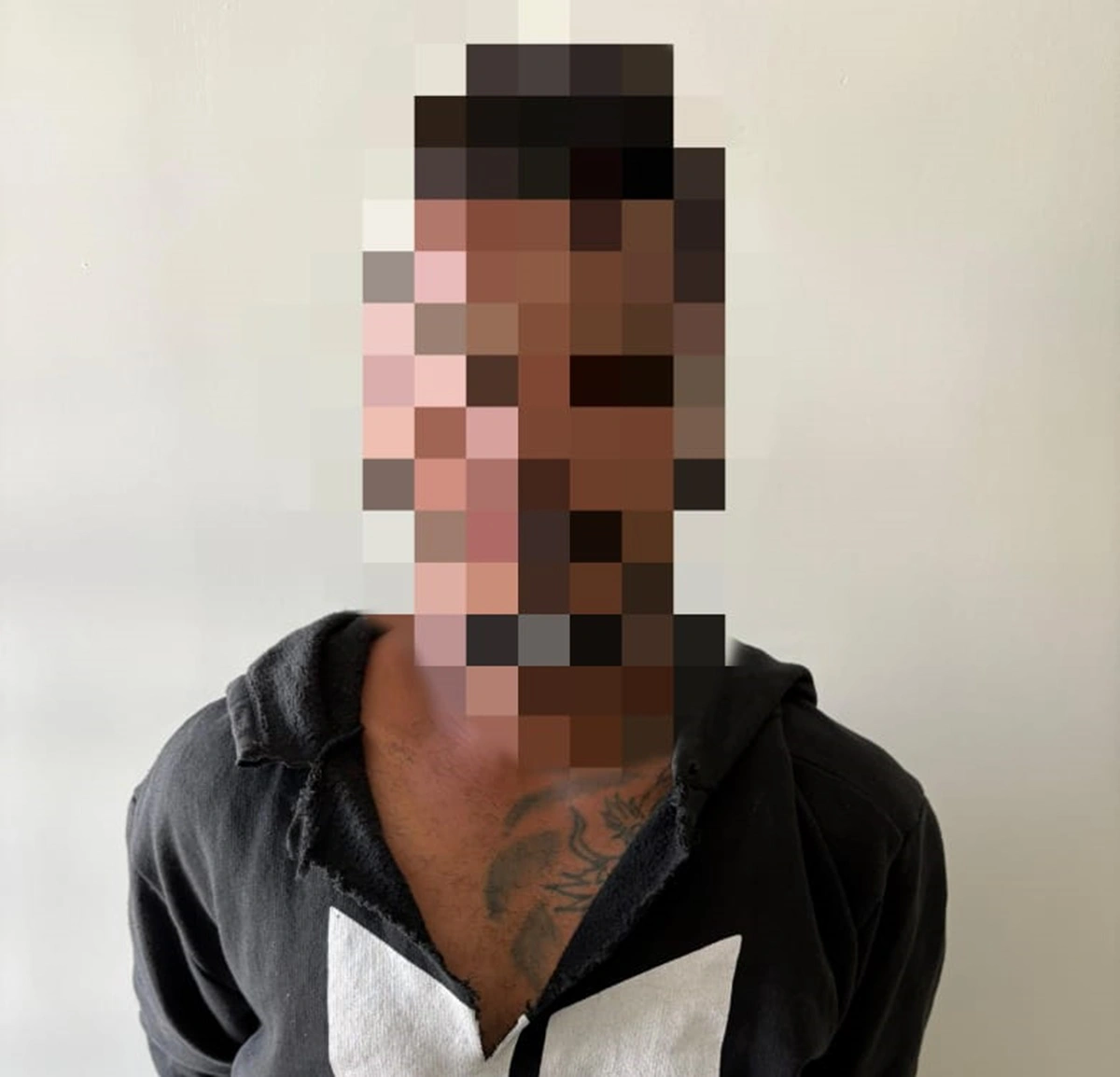 Homem tentou matar mãe e filho em Simplício Mendes