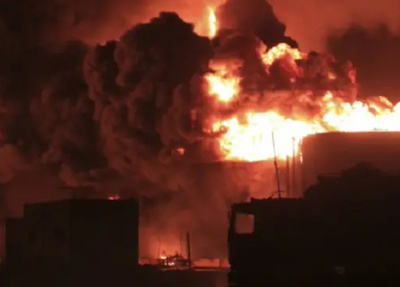 Israel bombardeia portos no Iêmen após ataques dos houthis