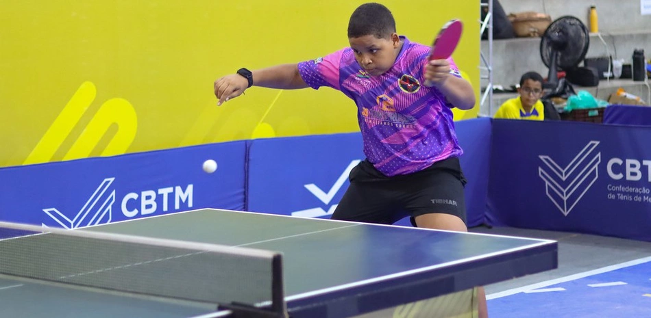 Israel Júnior, jogador piauiense de tênis de mesa