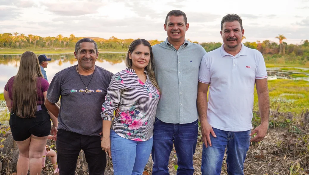 Lançamento da pedra fundamental da imagem de São Francisco na orla da lagoa