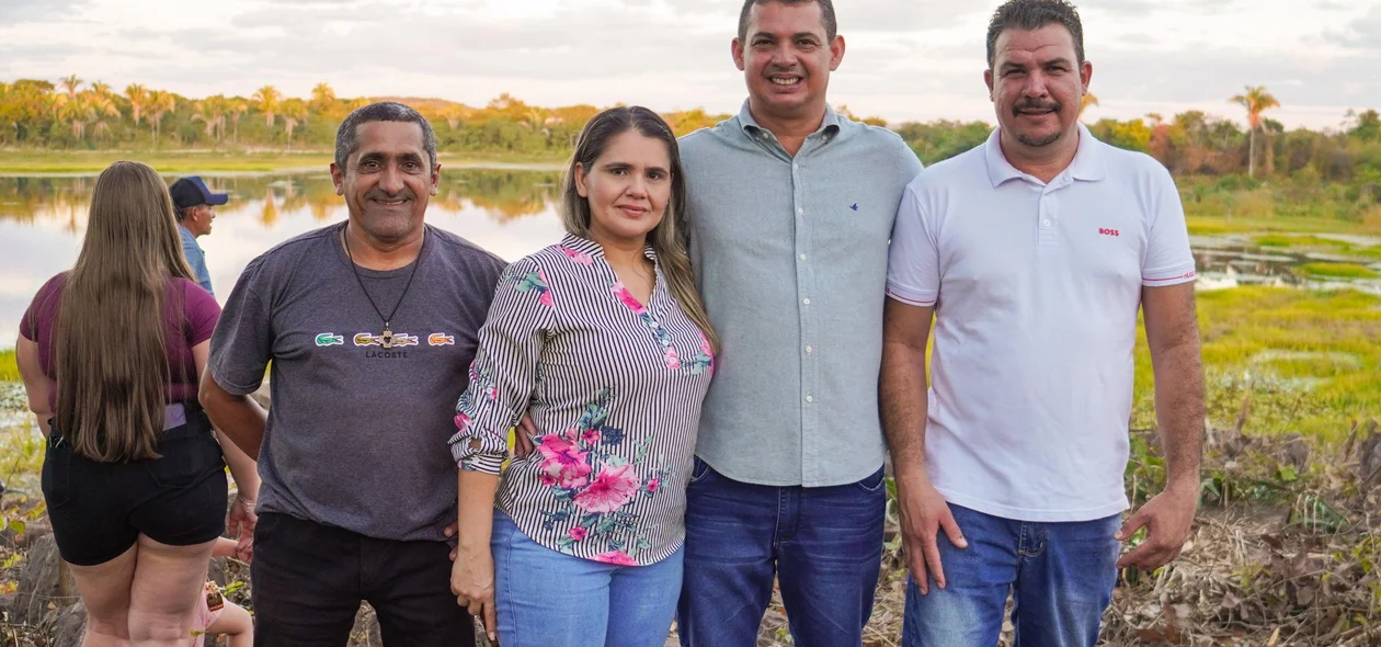 Lançamento da pedra fundamental da imagem de São Francisco na orla da lagoa