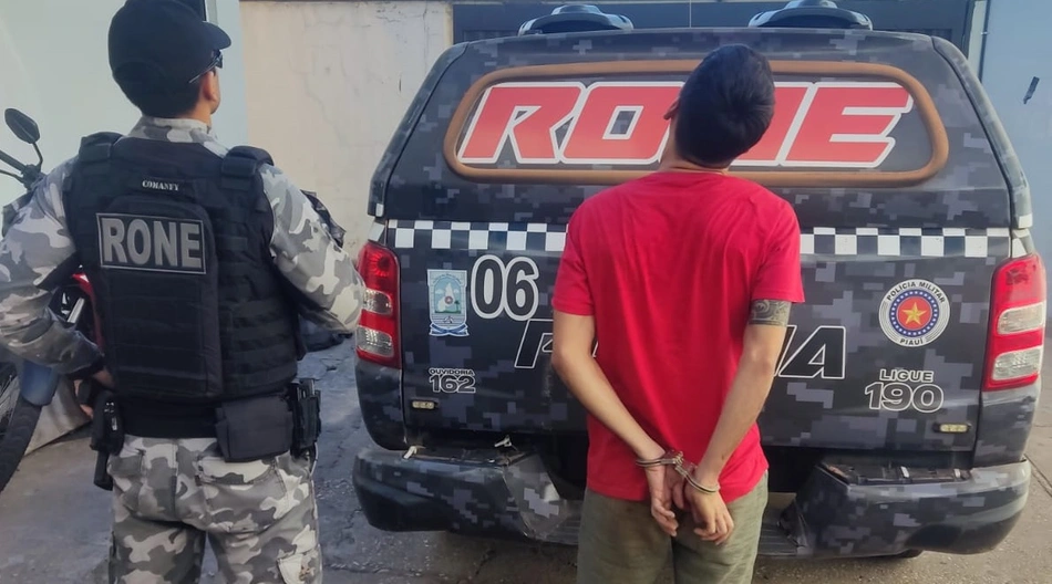 L.F.B.T., foi preso suspeito de agredir a companheira