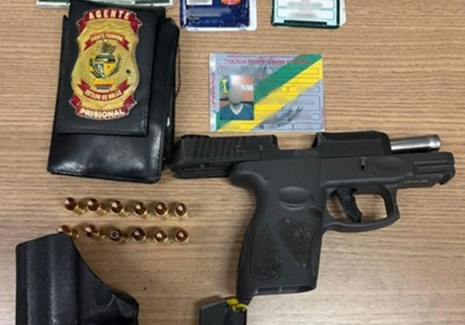 Material apreendido pela PF durante a operação Iseft