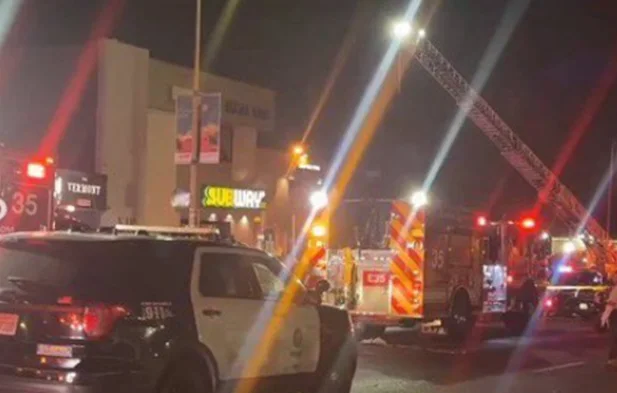 Pessoas foram atropeladas em Los Angeles enquanto esperavam para entrar em uma boate