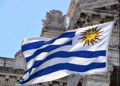 Praça independência em Montevidéu, capital do Uruguai