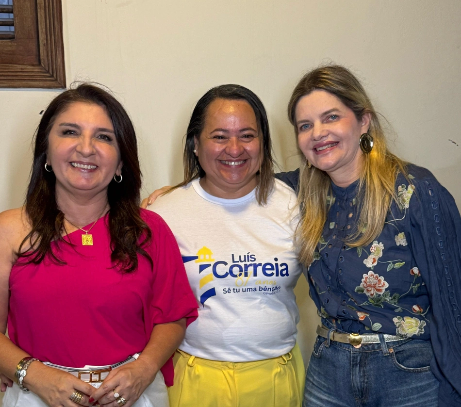 Prefeita Maninha, deputada Gracinha Mão Santa e apoiadora